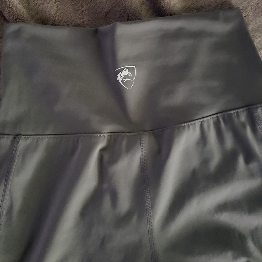 Women| Alphalete Leggings